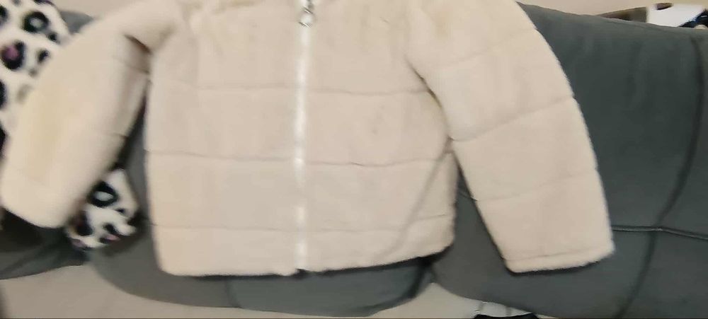 Страхотно кожено яке и две плюшки