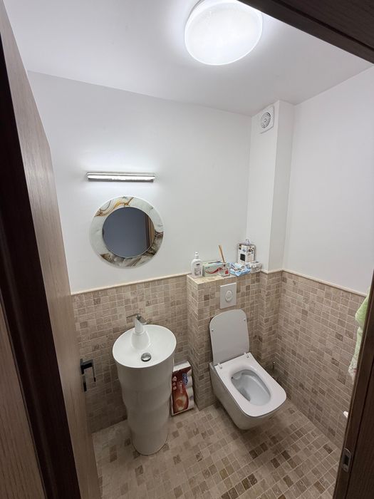 Apartament 4 camere Mamaia Nord cu vedere frontala la mare