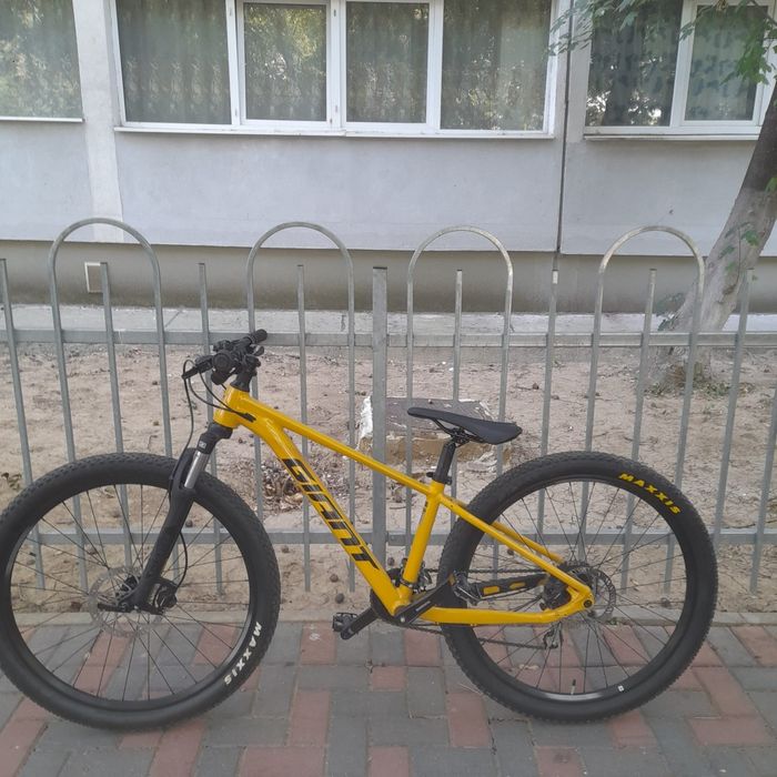 Vand bicicleta Giant