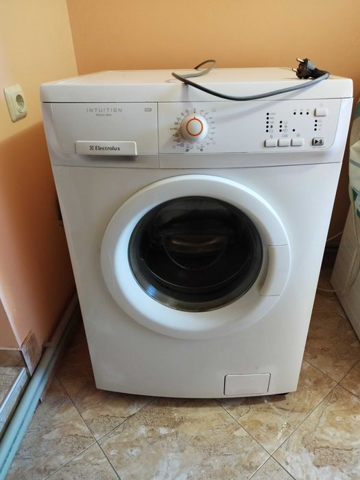 Пералня Електролукс