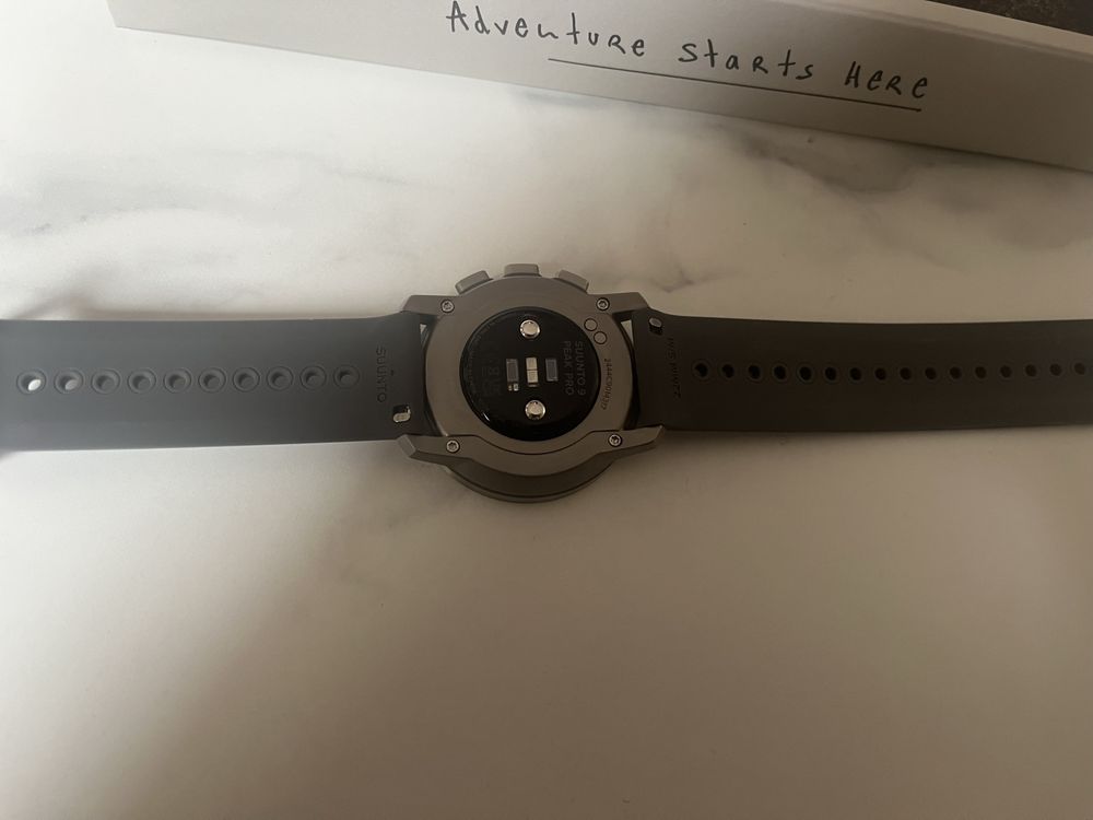 Електронен смарт часовник SUUNTO 9  PEAK PRO TITANIUM ПРОМО