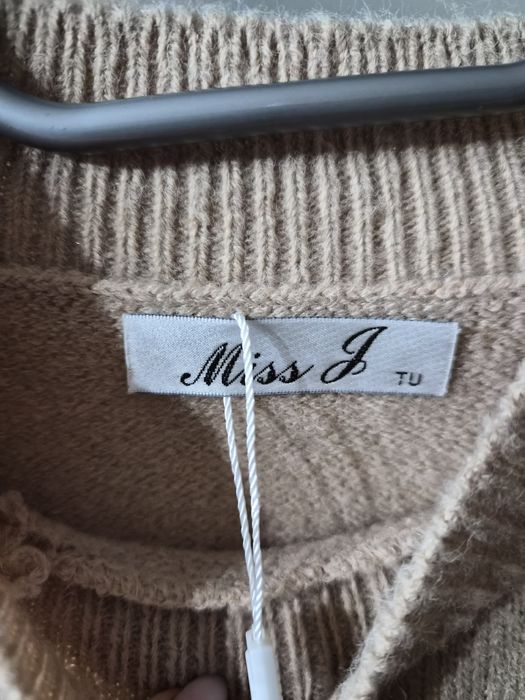 Pulover NOU, mărime universală