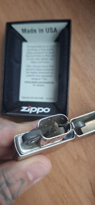 Bricheta zippo noua