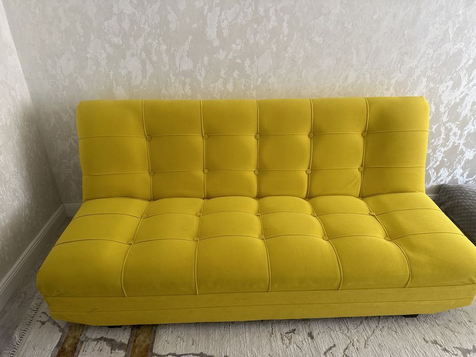 Продам диван новый