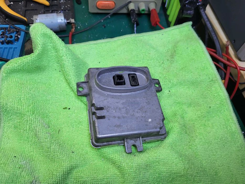 BMW E90 E91 баласт модул ксенон бмв 90 91 balast modul xenon