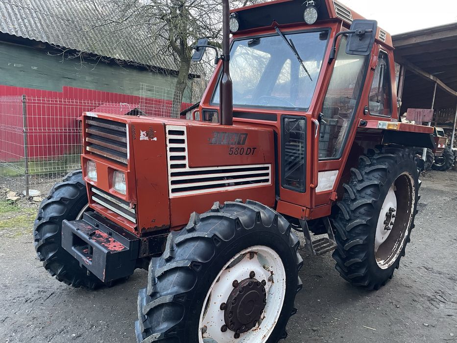 Tractor Fiat 580 DTH