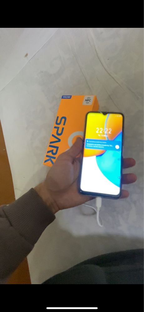 Tecno telefon yengi