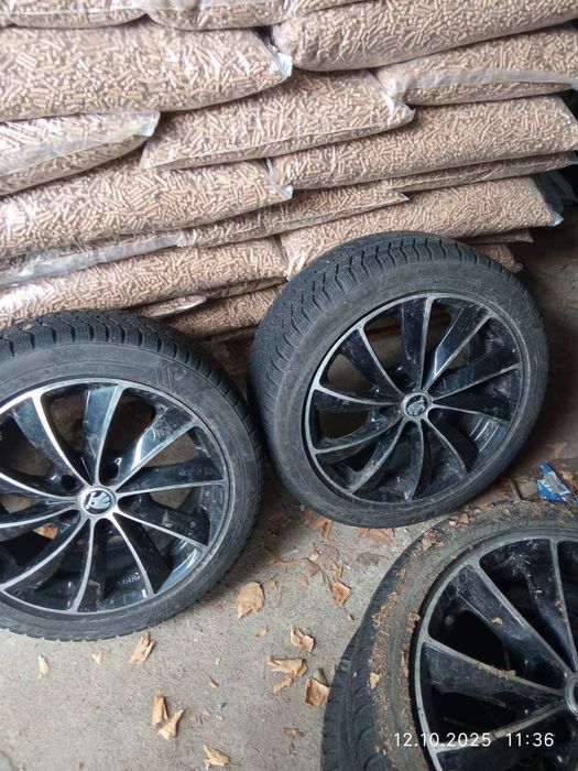 Продавам зимни гуми с джанти
