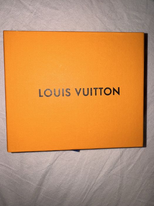 Портфейл Louis Vuitton чисто нов