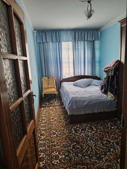 Продаётся 3х комн квартира на 4 этаже Ор-р  Пиридаастгир