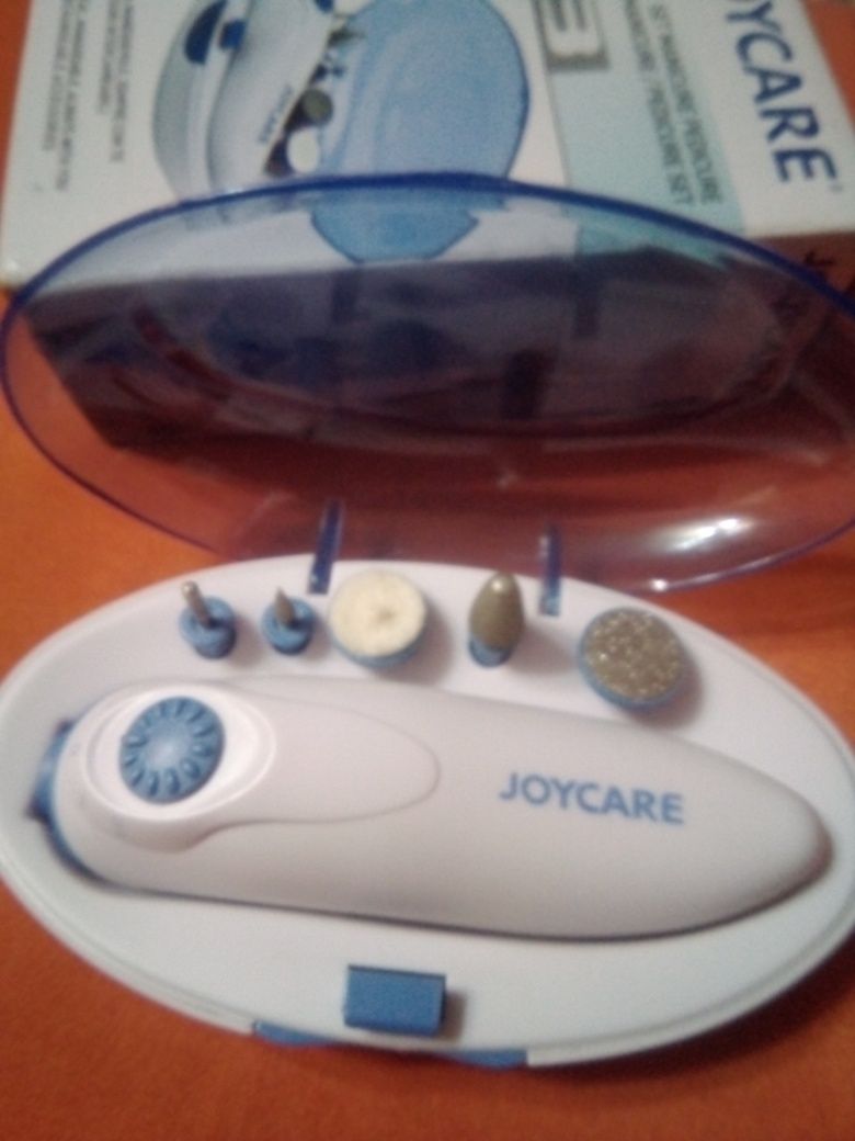 Сет за маникюр "JOYCARE"