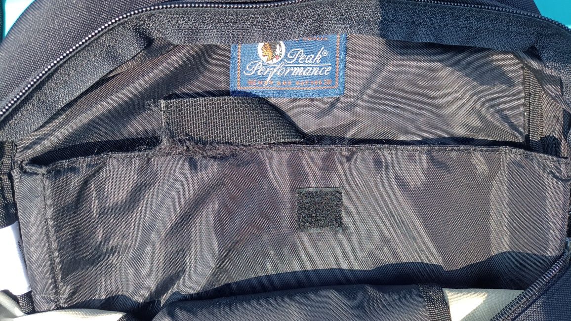 Rucsac Peak Performance negru