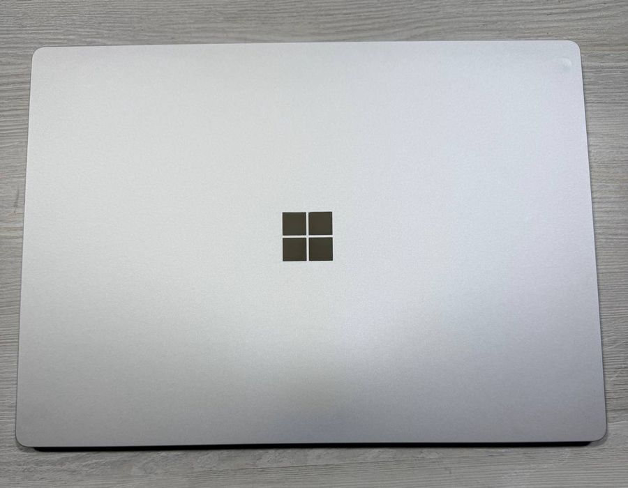 Microsoft Surface Laptop 3 silver biznes loptob ekranisensir 2.5 K