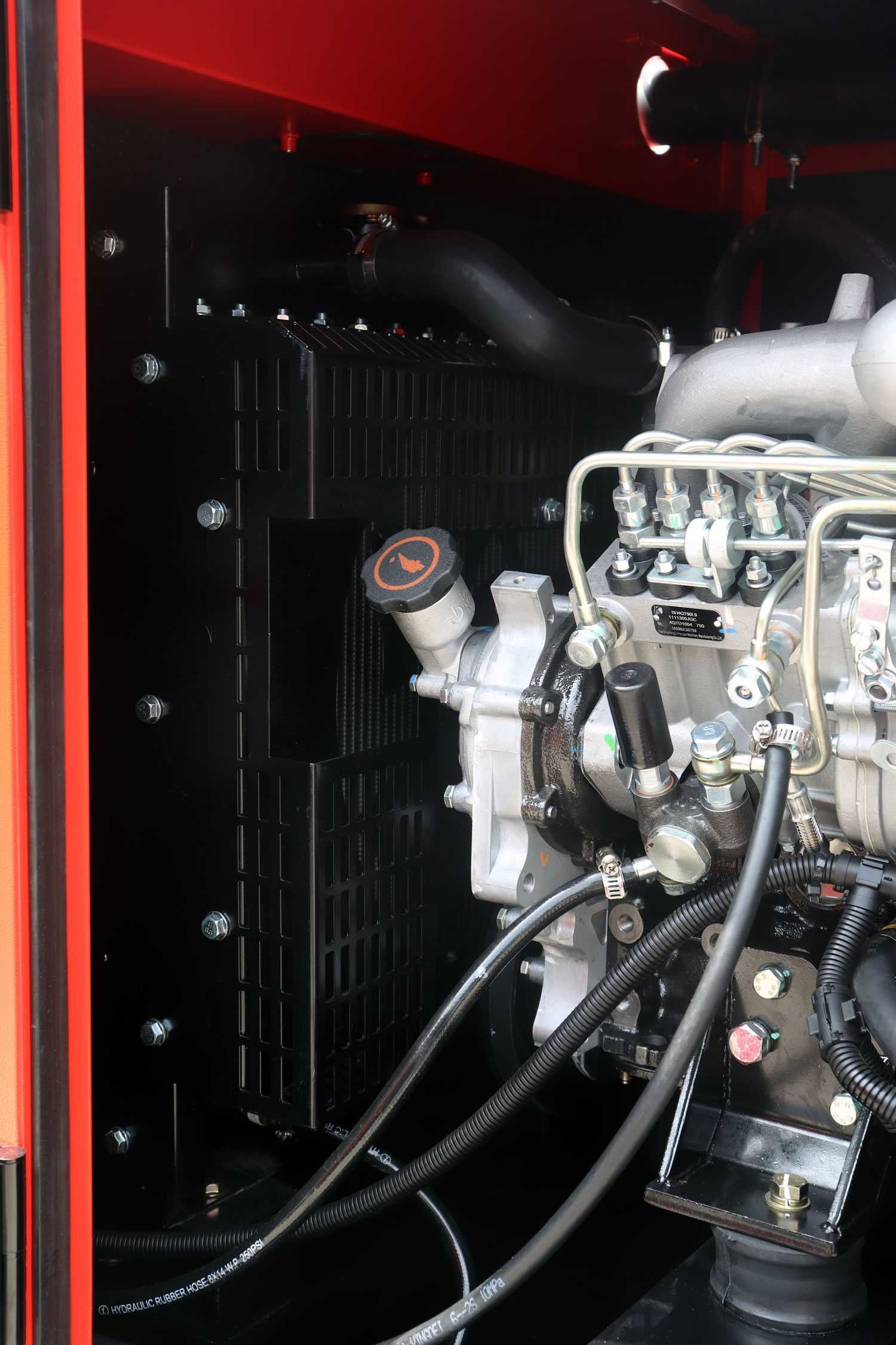41 KVA / 33 KW  тихи ТРИФАЗНИ  Генератори с Дизелов двигател ISUZU