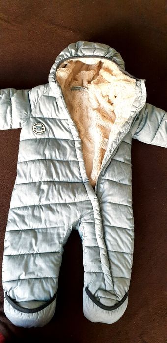 H&M combinezon bebelusi