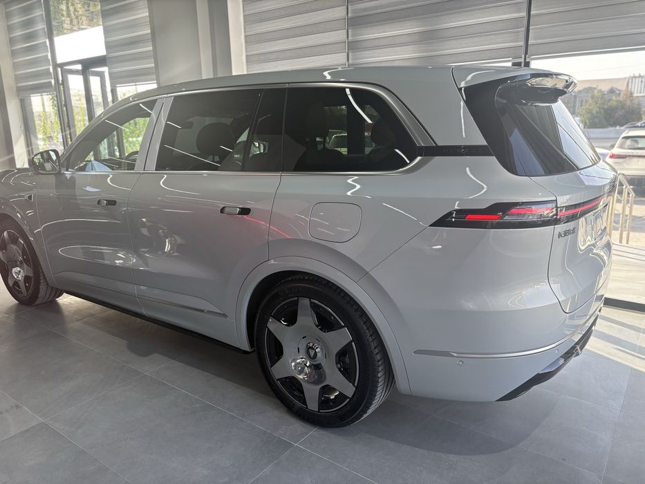 Changan Deepal s09 Ultra 4 awd