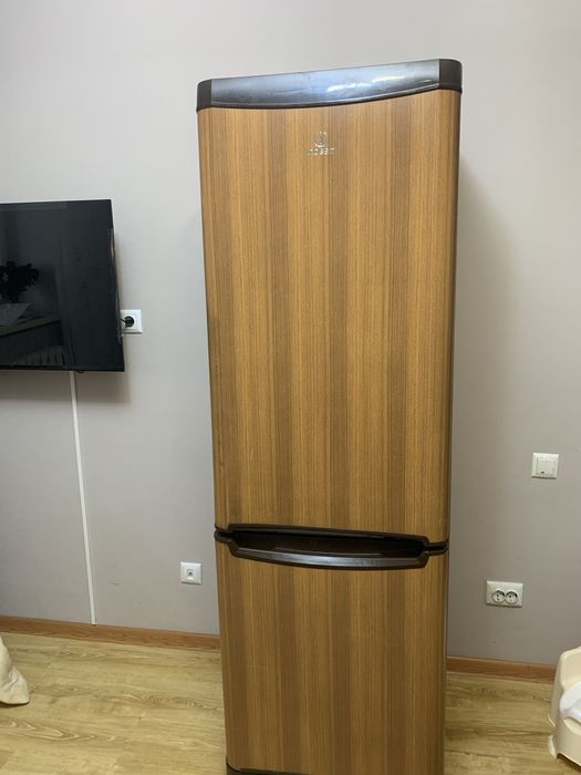 Отдам холодильник бесплатно, самовывоз