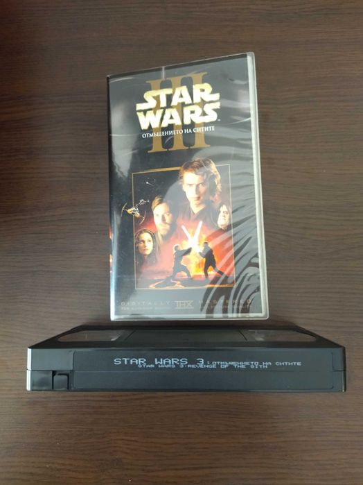 Продавам оригинална видео касета (VHS) Star Wars