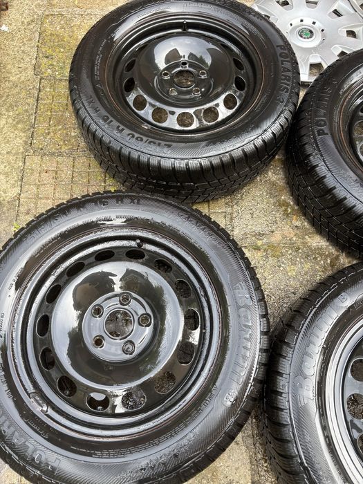 Джанти с тасове и зимни гуми за Шкода