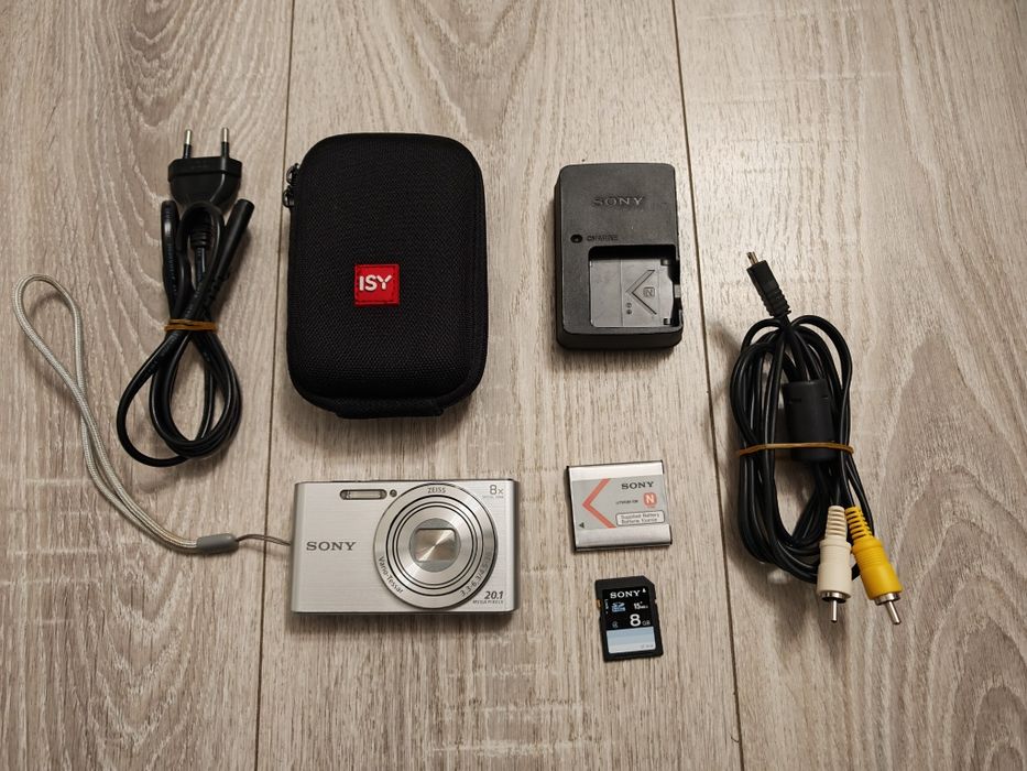 Sony CyberShot DSC-W830 (aparat foto / video)
