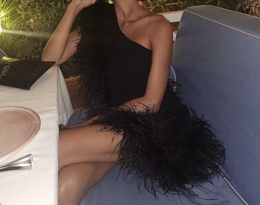 Рокля с пера new arrivals