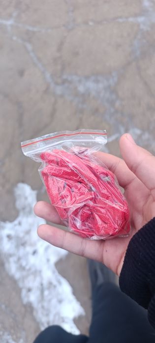 Шнурки красные для обуви