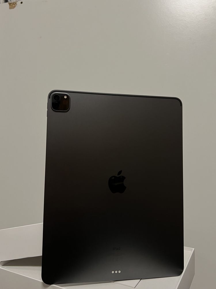 iPad Pro 12.9 inch (4th generation)