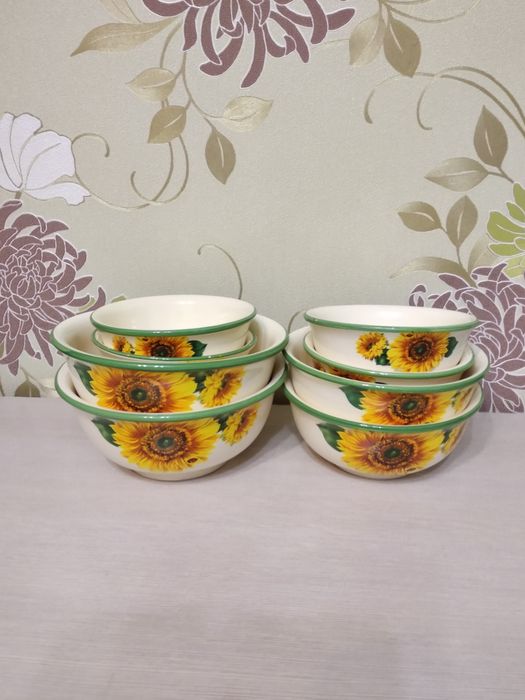 Керамические салатницы .