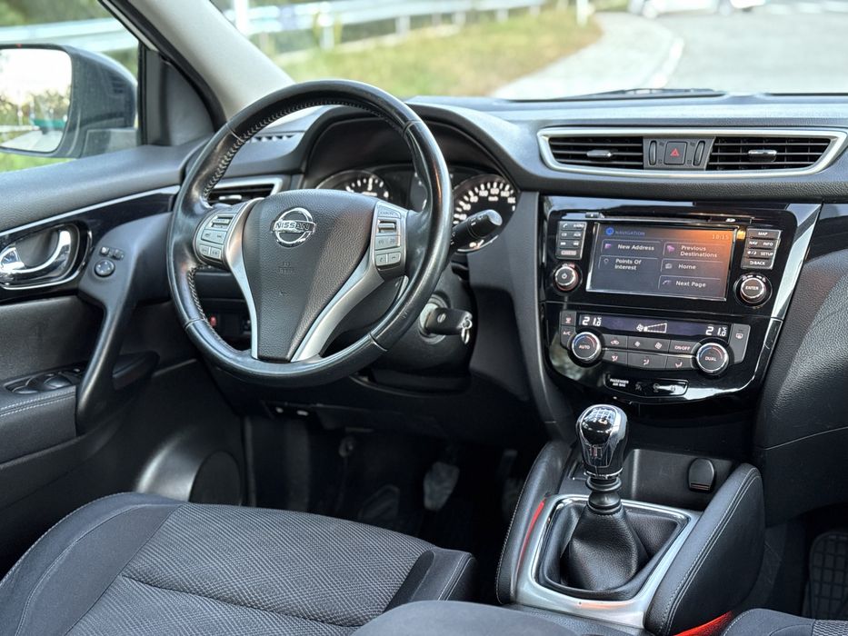 4x4 - Nissan Qashqai 1.6 DIESEL 2014 - Manual - Navi / Camera / 4WD