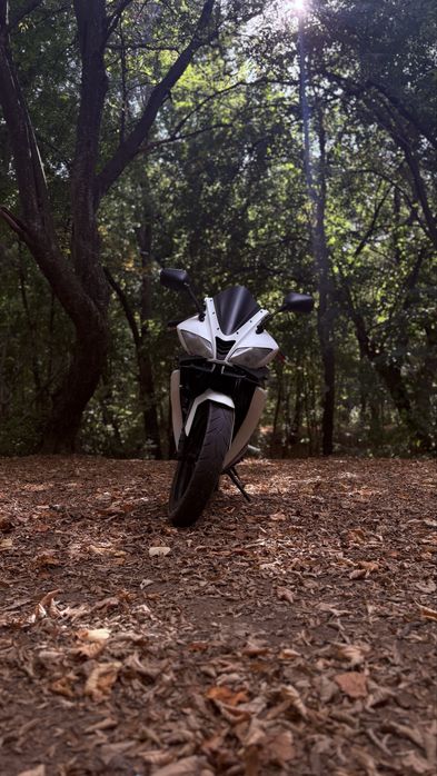 Yamaha YZF R125 Gen 1