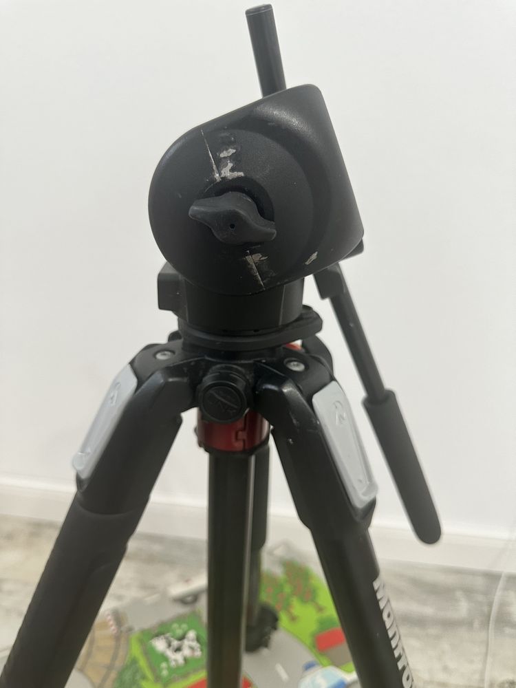 Manfrotto 128 Rc  055 trepied