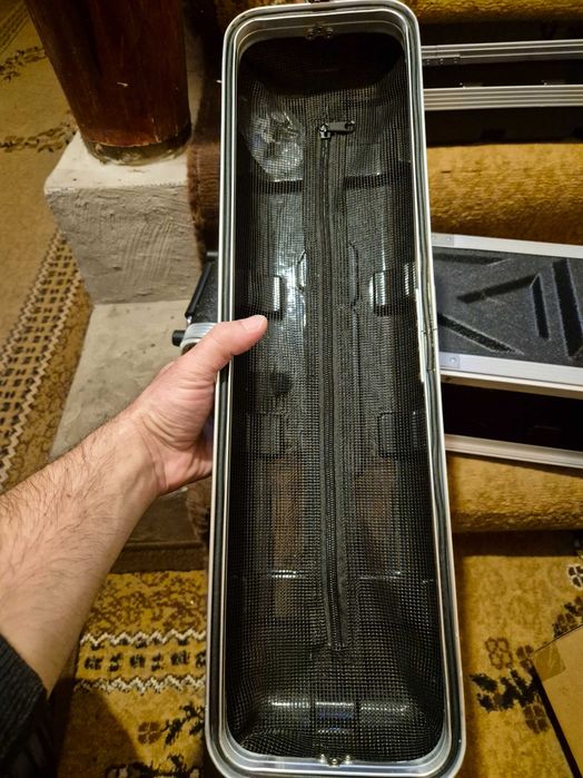 Твърд кейс за микрофон и ефект