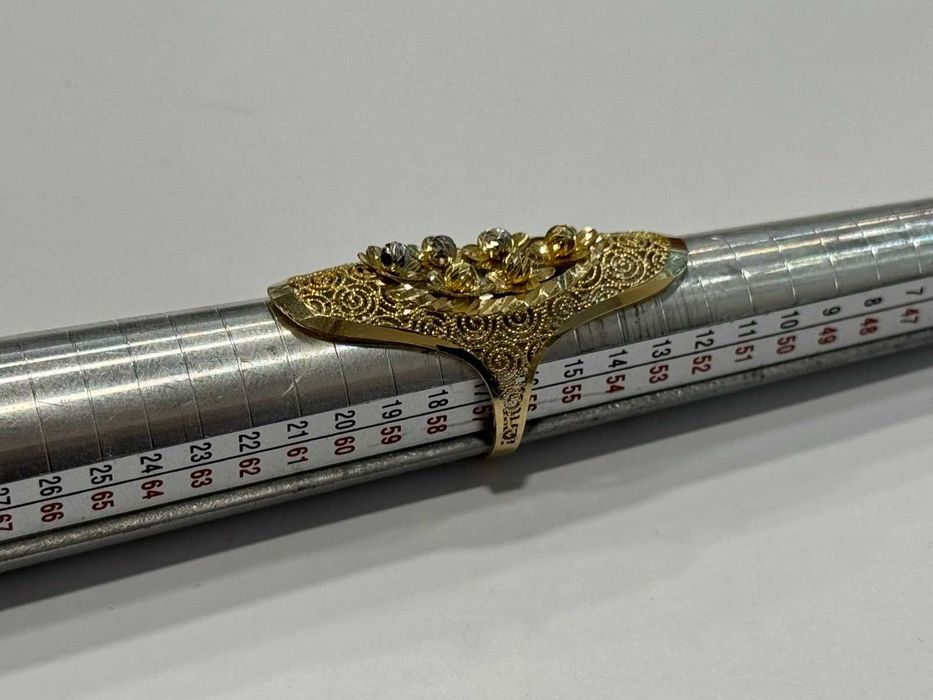 Златен пръстен 14К-3,69гр