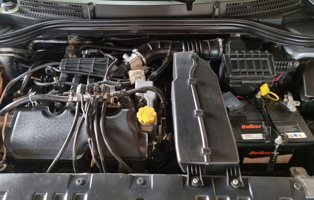 Lada vesta sw cross 1.6 mexanika