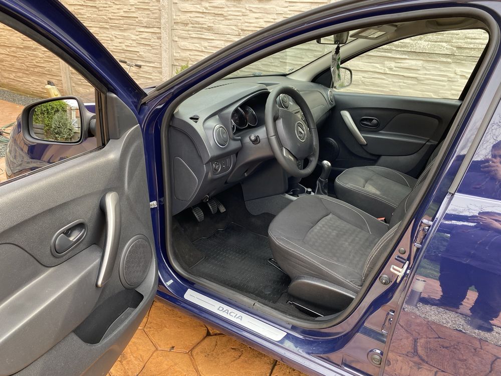 Dacia Sandero 1.2 benzina AC