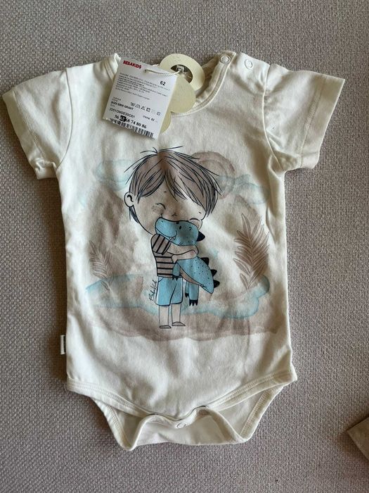 нови бебешки дрехи