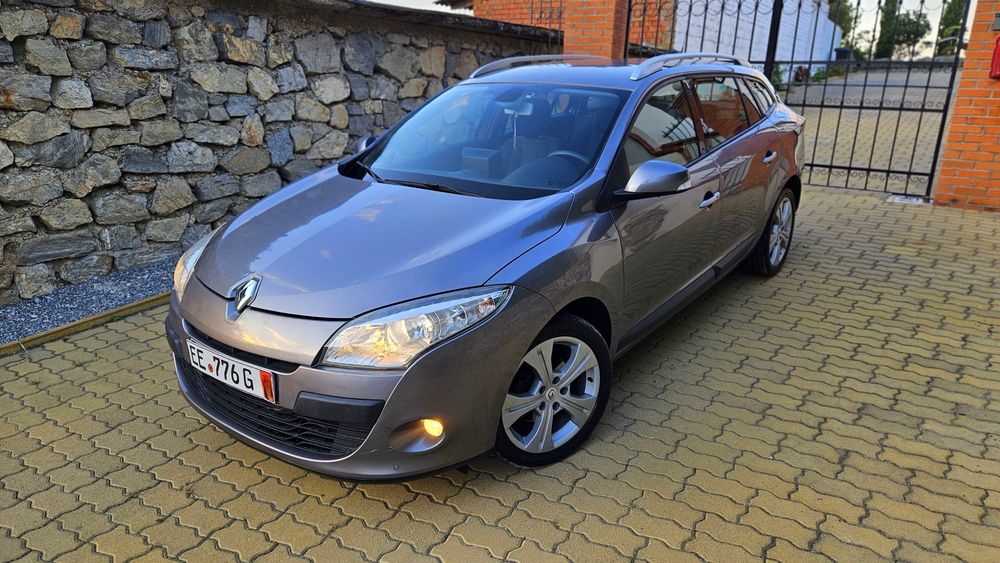 Renault Megane 3 1.9 D [Navigatie , Keyles Go] NR VALIBILE