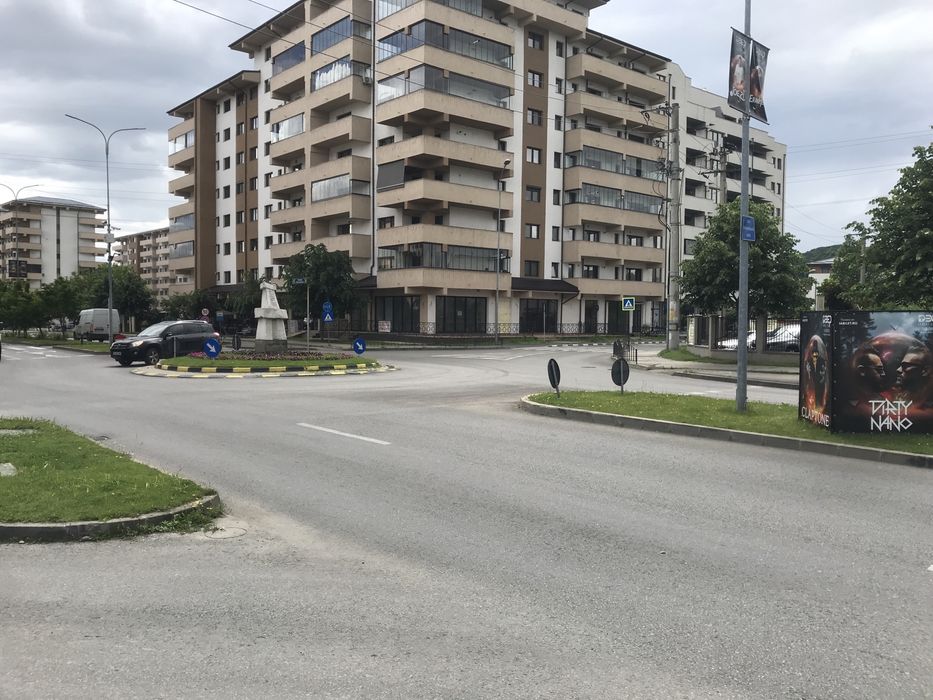 Spatiu comercial 63 mp+ terasa 70 mp-Dem Radulescu