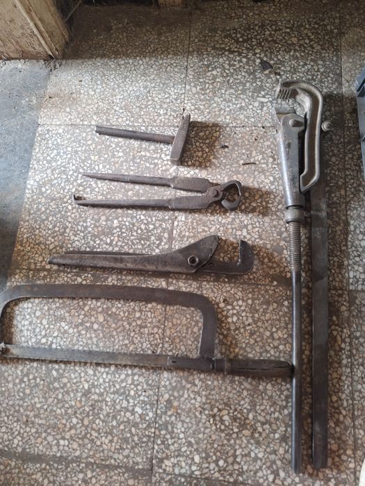 Комплект инструменти