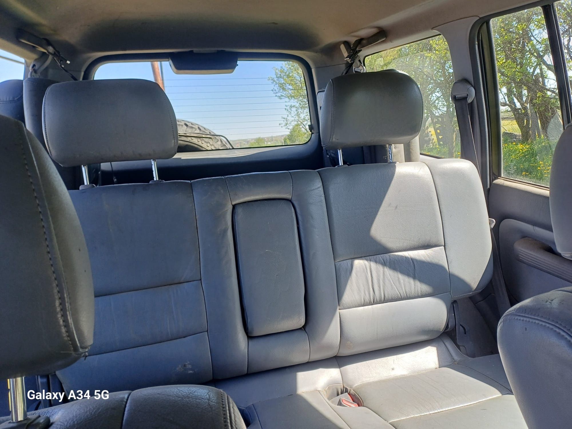 Vand toyota land crusier  disel