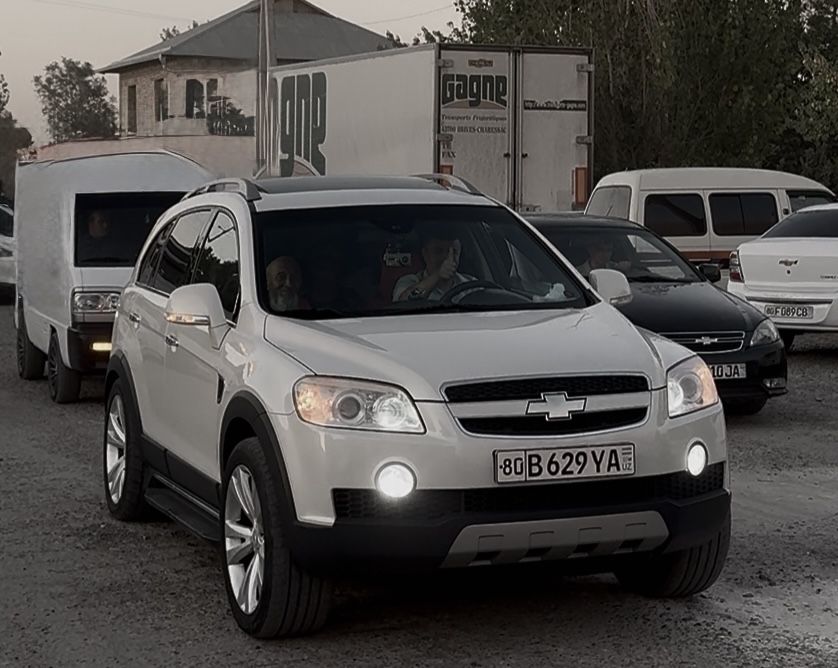 kaptiva sotiladi srochno 3.2 2010 yil