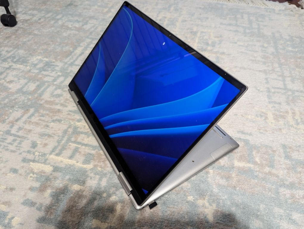 Dell Inspiron 16 2in1 Ультрабук