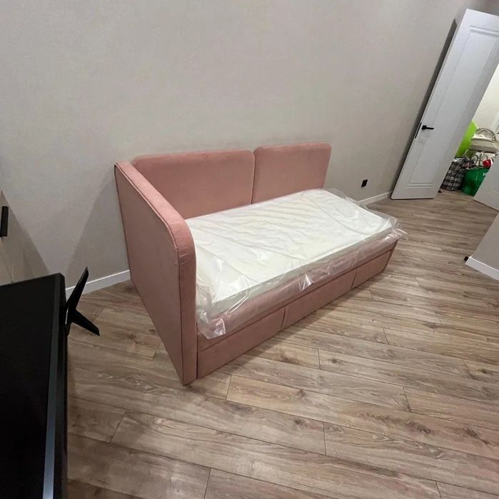 Детская мягкая кровать Мари