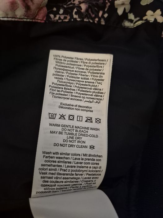 Vand geaca fetite 4 ani