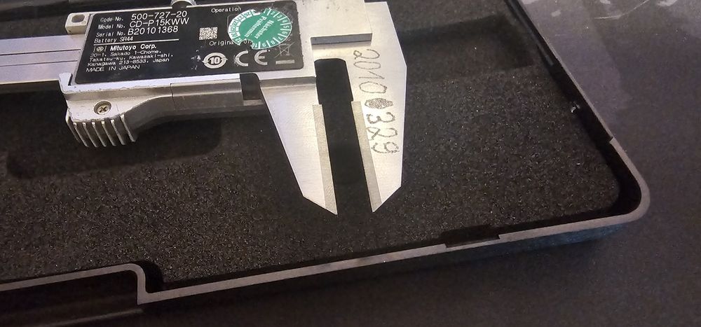 Mitutoyo CD-P15KWW Дигитален водоустойчив шублер твърдосплавни челюсти