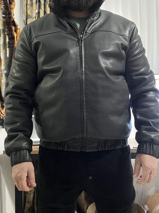 Продам зимнюю кожанку