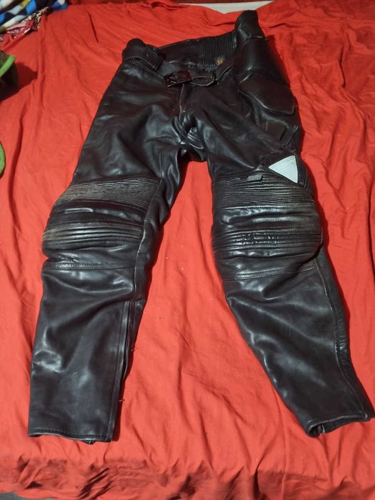 Pantaloni piele moto  54