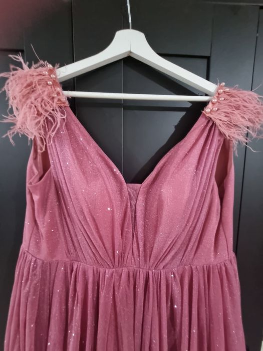 Vând rochie  de seară.