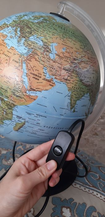 Продам глобус светильник