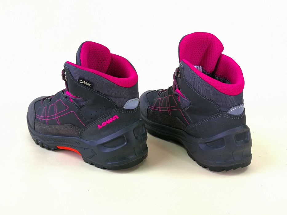 Bocanci PIELE ghete munte dama 37 38 LOWA GORETEX - Impermeab Ca NOI